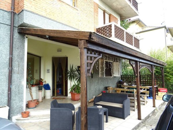 appartamento in vendita ad Ostra