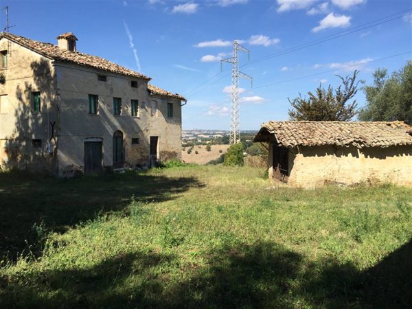 casa indipendente in vendita ad Ostra