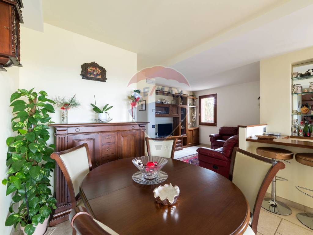 casa indipendente in vendita ad Ostra