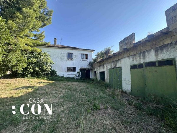 casa indipendente in vendita ad Ostra