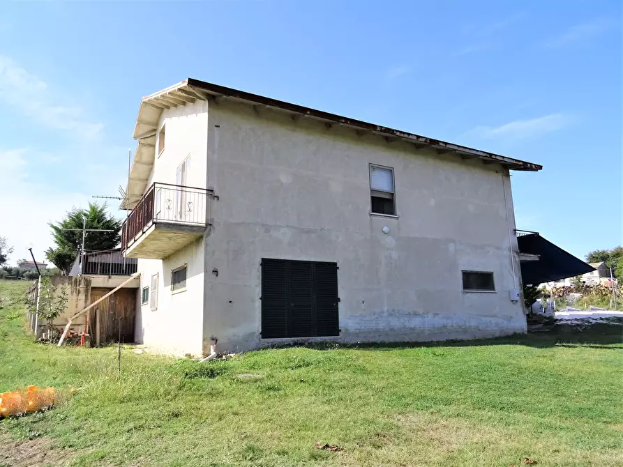 casa indipendente in vendita ad Ostra