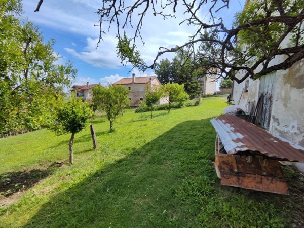 casa indipendente in vendita ad Ostra