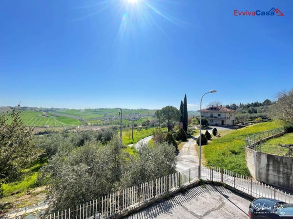 appartamento in vendita ad Ostra