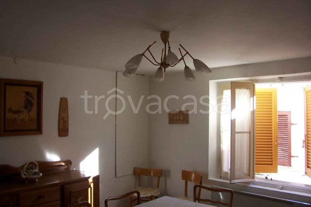 casa indipendente in vendita ad Ostra