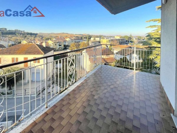 appartamento in vendita ad Ostra