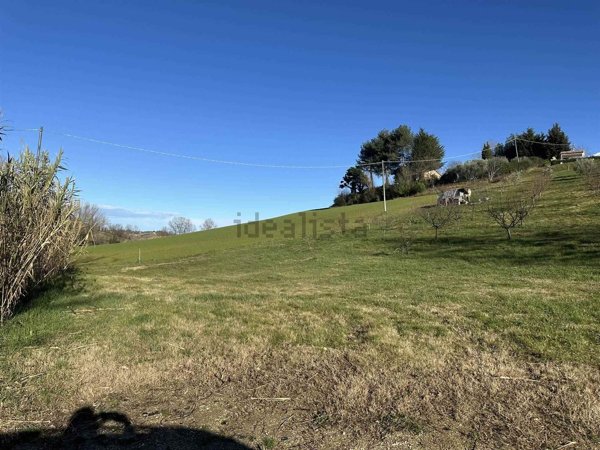 casa indipendente in vendita ad Ostra