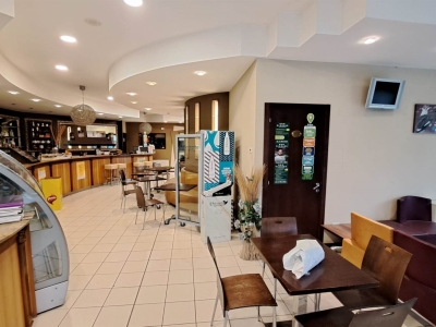 negozio in vendita ad Ostra