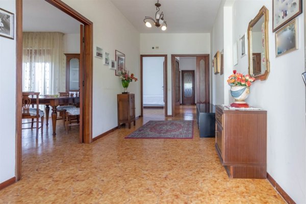 appartamento in vendita ad Ostra