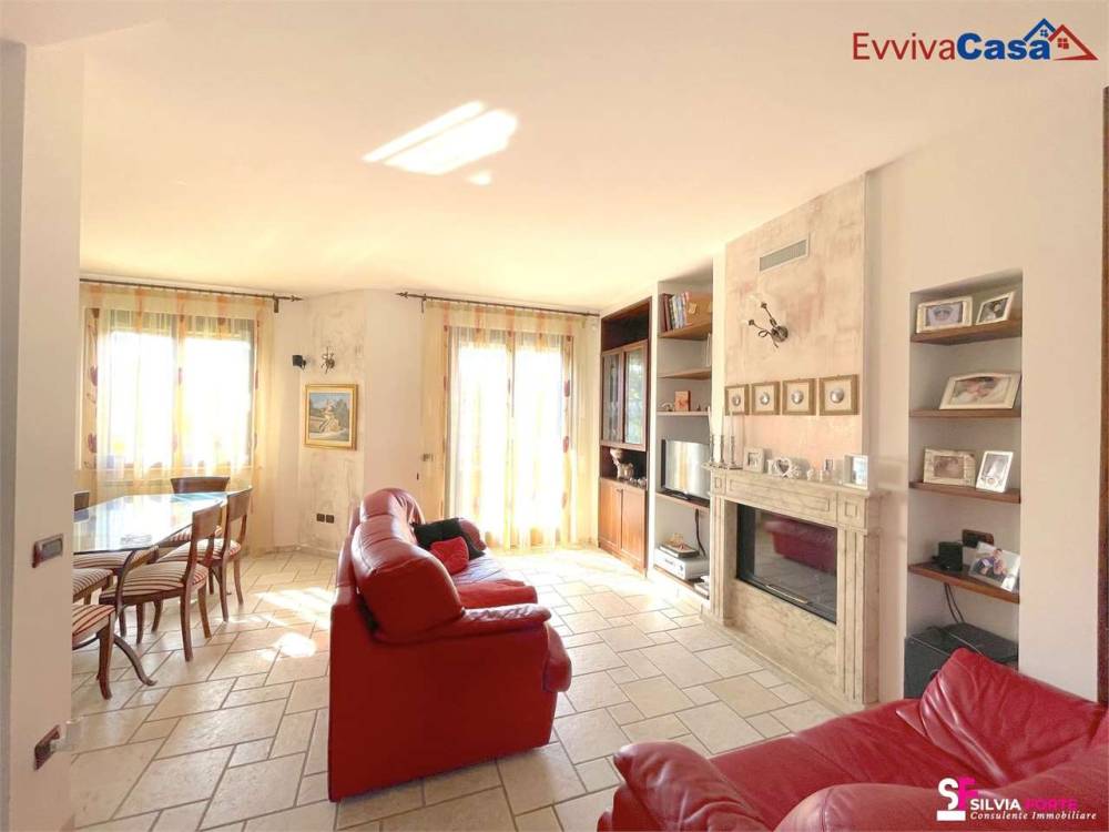 appartamento in vendita ad Ostra