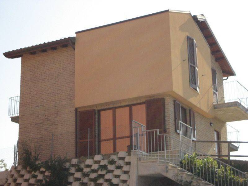 casa indipendente in vendita ad Ostra