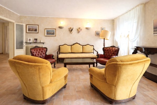 casa indipendente in vendita ad Ostra