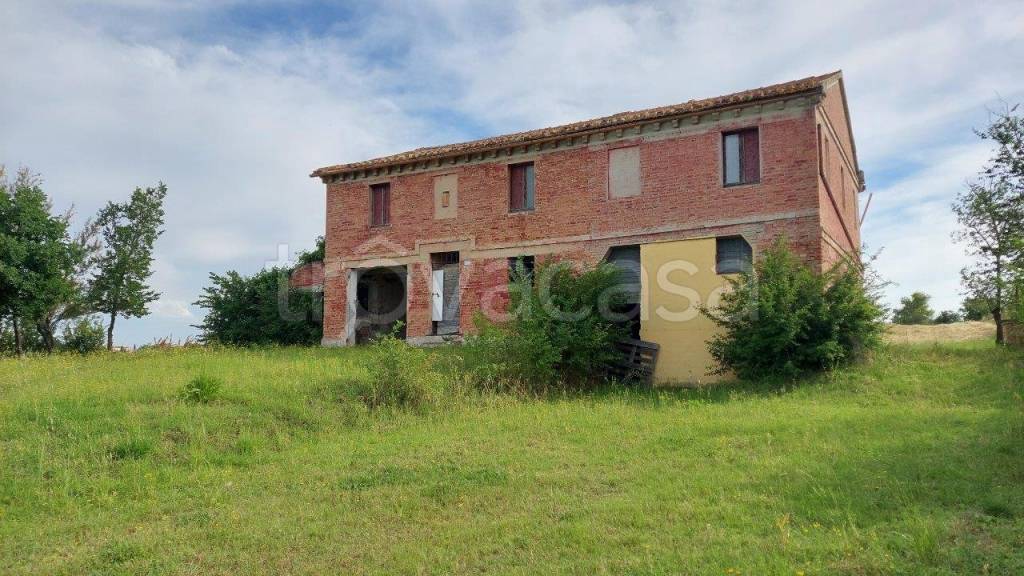 casa indipendente in vendita ad Ostra