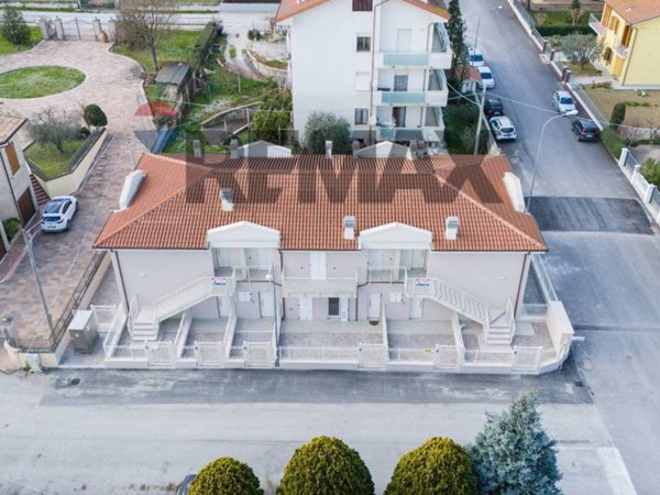 appartamento in vendita ad Ostra