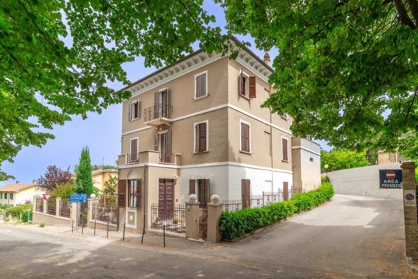 casa indipendente in vendita ad Ostra