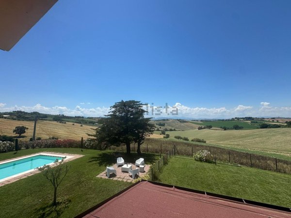 casale in vendita ad Ostra