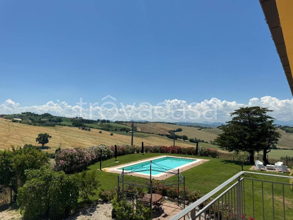 casa indipendente in vendita ad Ostra