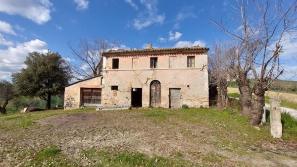 casa indipendente in vendita ad Ostra