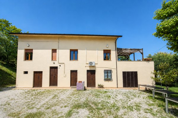 casa indipendente in vendita ad Ostra