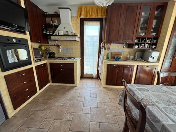 appartamento in vendita ad Ostra