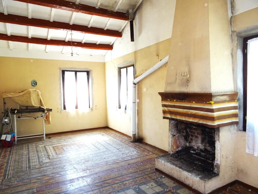 casa indipendente in vendita ad Ostra Vetere