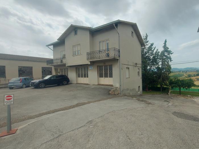 casa indipendente in vendita ad Ostra Vetere