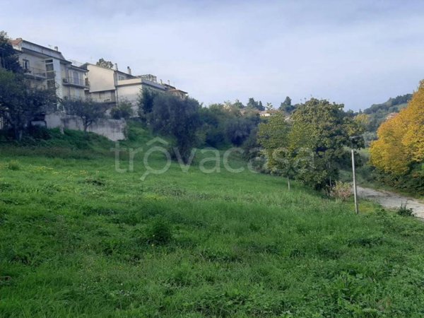 terreno edificabile in vendita ad Ostra Vetere