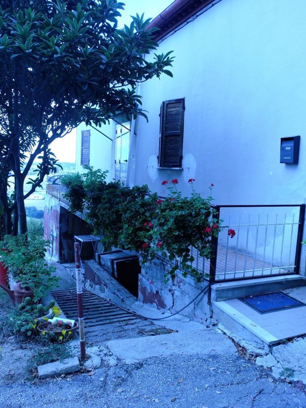 appartamento in vendita ad Ostra Vetere