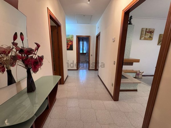 appartamento in vendita ad Ostra Vetere