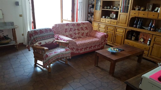 appartamento in vendita ad Ostra Vetere in zona Pongelli