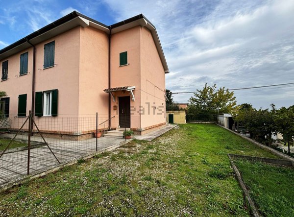 appartamento in vendita ad Ostra Vetere