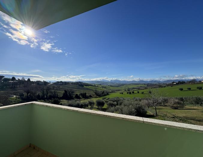 appartamento in vendita ad Ostra Vetere