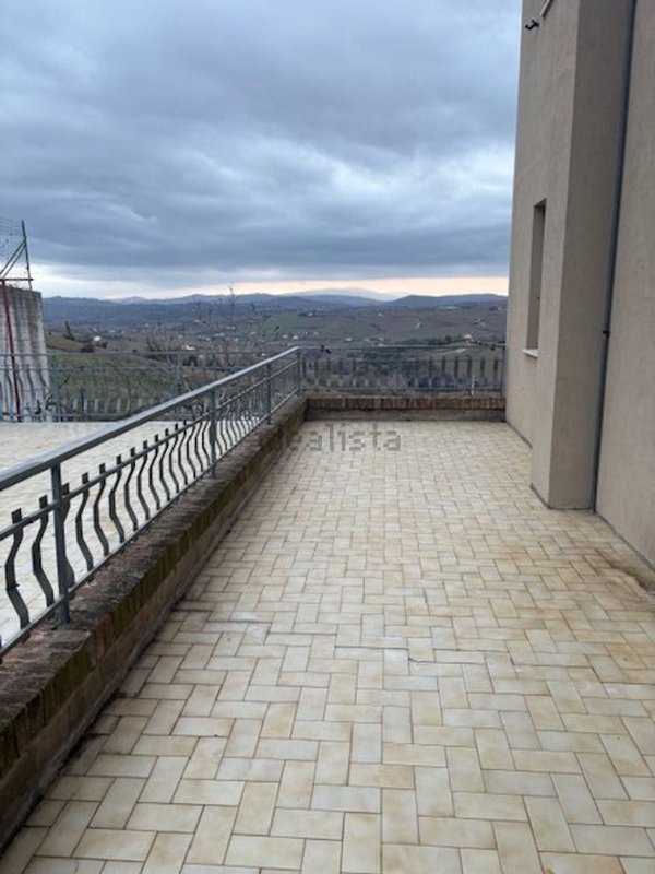 appartamento in vendita ad Ostra Vetere