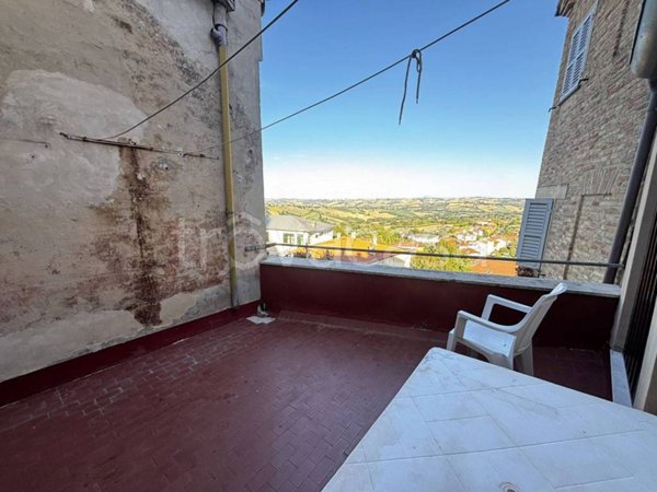 appartamento in vendita ad Ostra Vetere