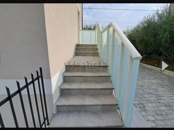 appartamento in vendita ad Ostra Vetere