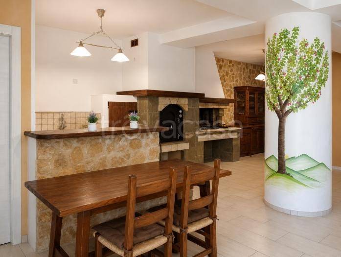 casa indipendente in vendita ad Ostra Vetere
