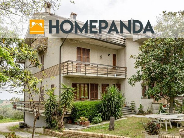 casa indipendente in vendita ad Ostra Vetere