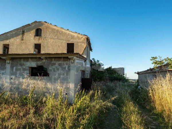 casa indipendente in vendita a Poggio San Marcello