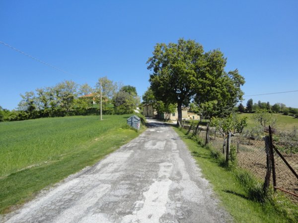 bifamiliare in vendita a Poggio San Marcello