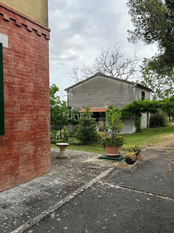 casa indipendente in vendita a Poggio San Marcello