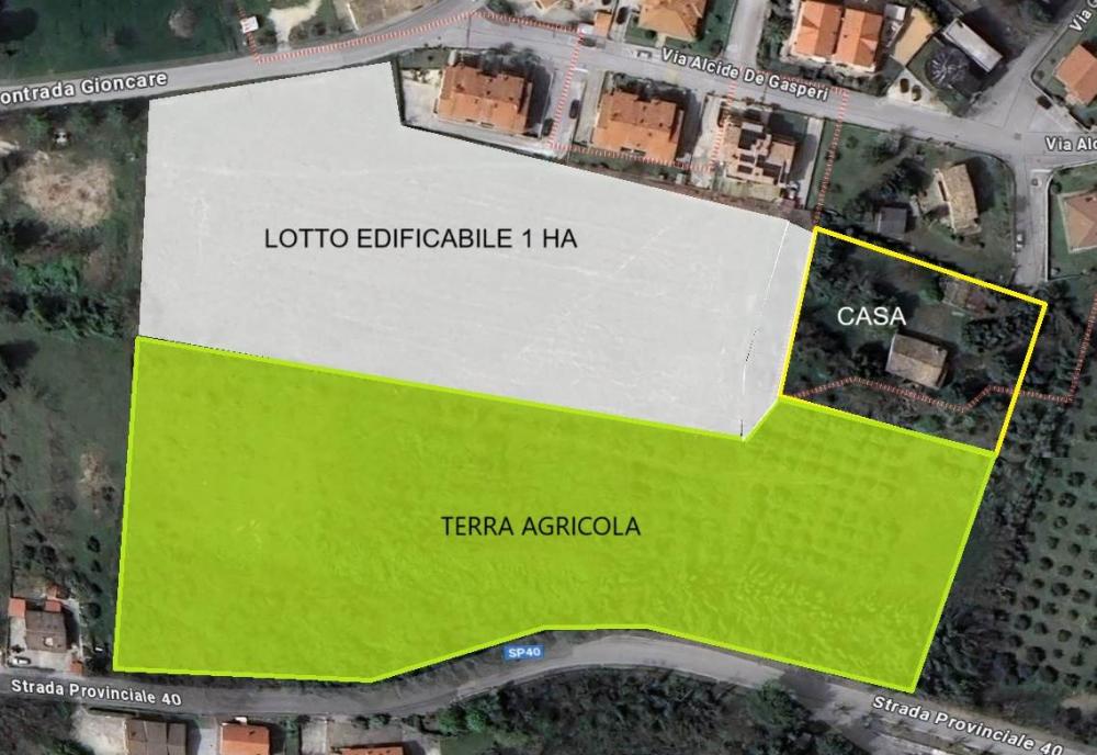 terreno edificabile in vendita a Poggio San Marcello