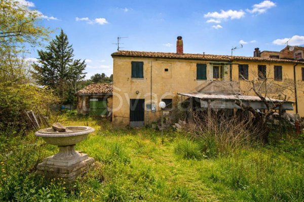 casa indipendente in vendita a Poggio San Marcello