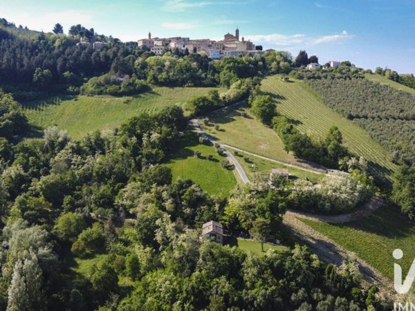 casa indipendente in vendita a Poggio San Marcello
