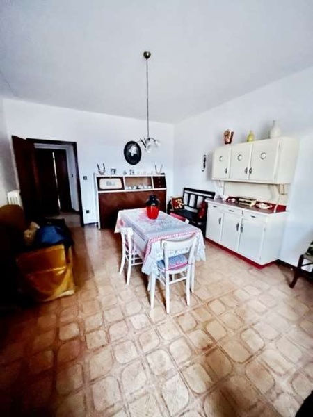 appartamento in vendita a Poggio San Marcello in zona Gioncare