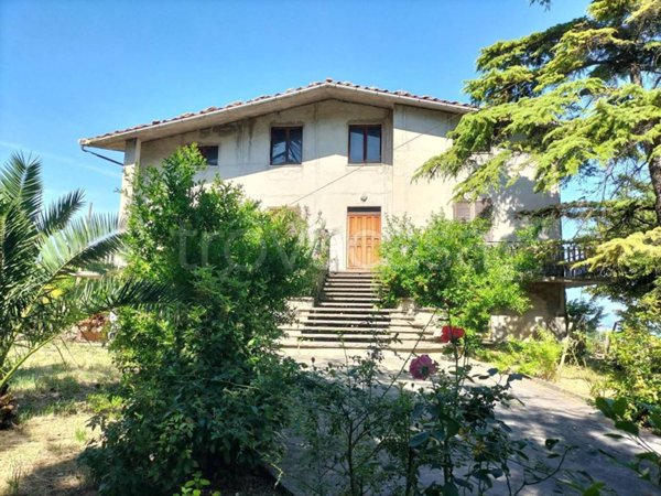 casa indipendente in vendita a Poggio San Marcello in zona Gioncare