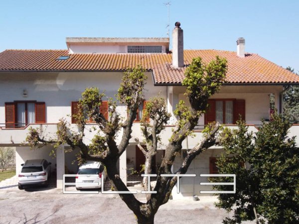 casa indipendente in vendita a Polverigi