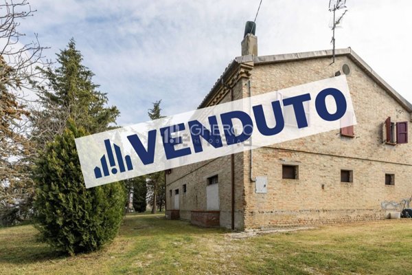casa indipendente in vendita a Polverigi