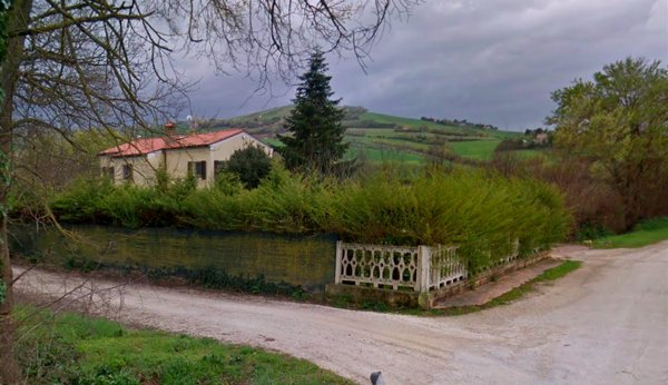 casa indipendente in vendita a Polverigi