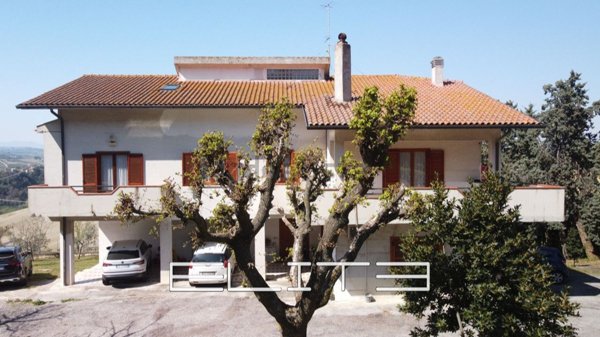 casa indipendente in vendita a Polverigi