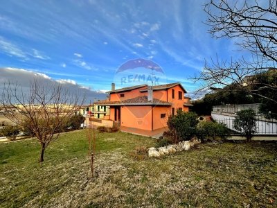 casa indipendente in vendita a Polverigi