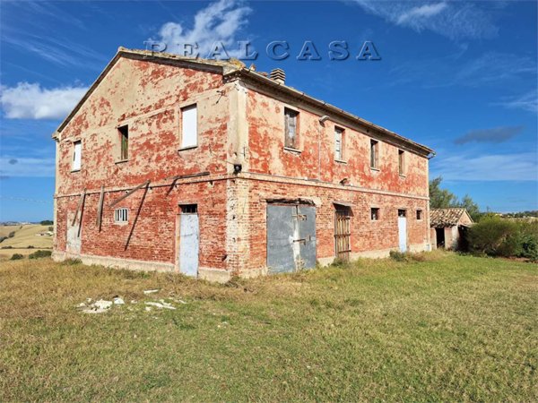 casa indipendente in vendita a Polverigi in zona Rustico